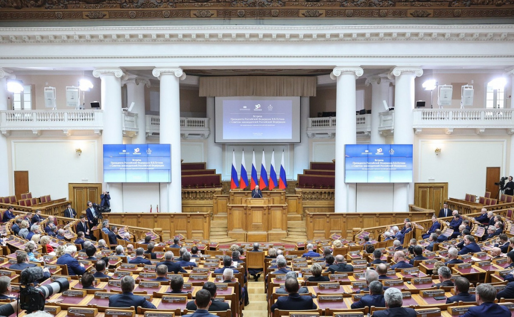 32ZHx1AokpzArqldCVobA5PE6rnD3Xo1 2.jpg