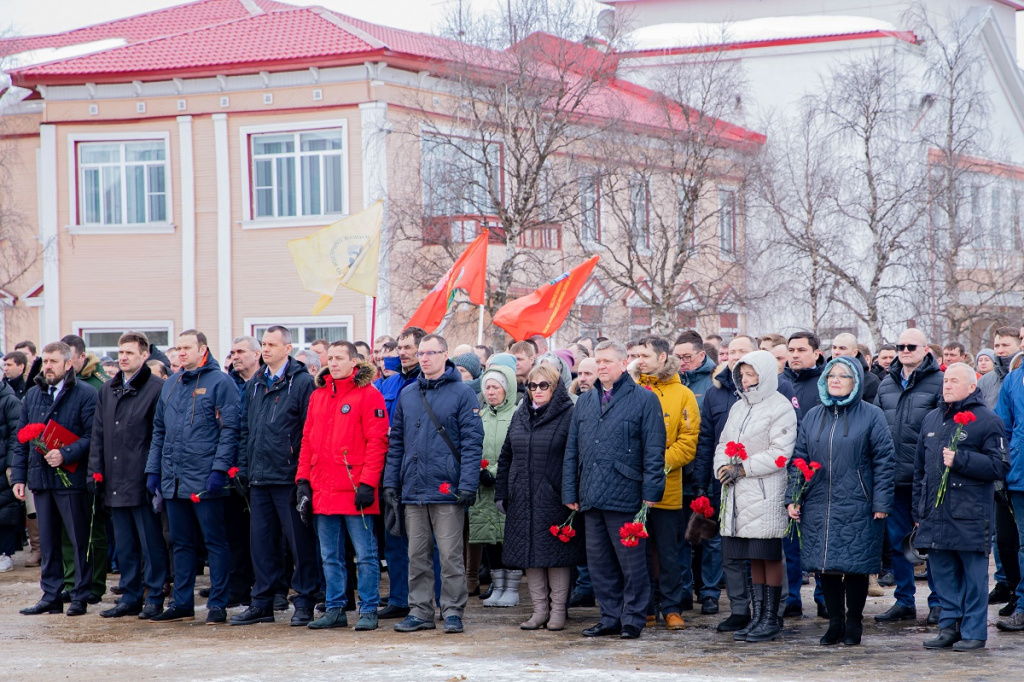 IIBR8602-Втекст.jpg IIBR8602-Втекст.jpg