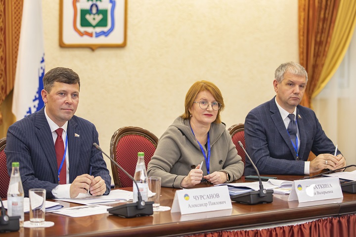 IIBR0892 2.jpg