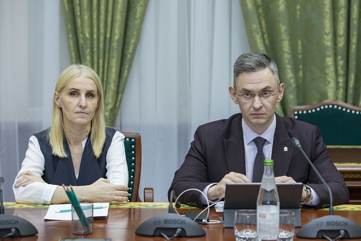 IIBR5302 2.jpg IIBR5302 2.jpg